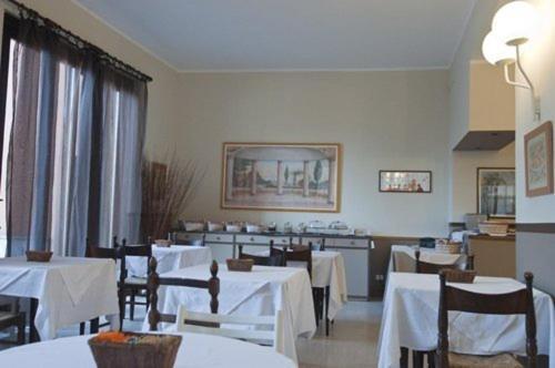Albergo Ristorante Sant'Eustorgio Arcore Exterior foto